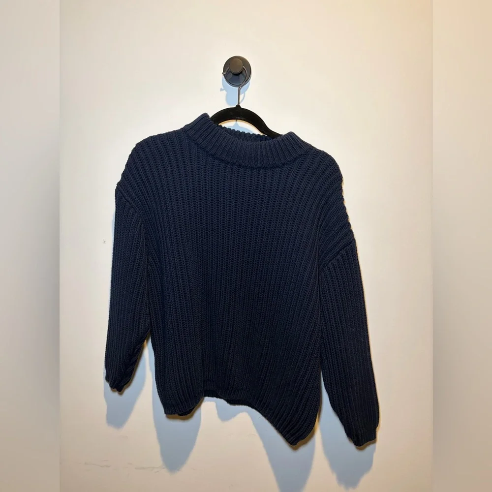 Pomander Place Deep Blue‎ Turtleneck Sweater